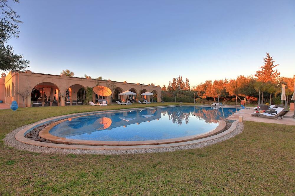 Villa Marco Au Jardin Des Senteurs El Ain Εξωτερικό φωτογραφία