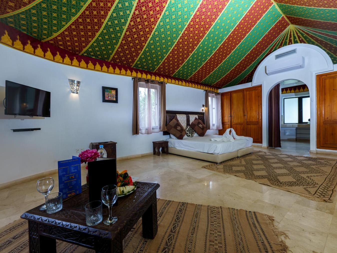 Villa Marco Au Jardin Des Senteurs El Ain Εξωτερικό φωτογραφία
