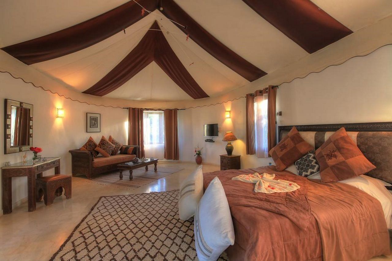 Villa Marco Au Jardin Des Senteurs El Ain Εξωτερικό φωτογραφία
